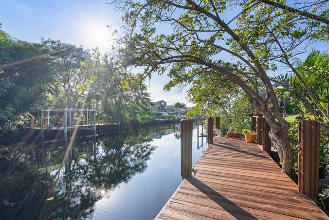 8918 SE Water Oak Pl, Jupiter, FL 33469