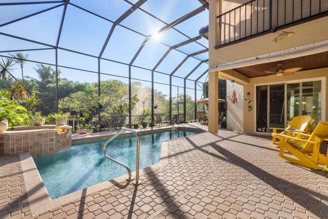 8918 SE Water Oak Pl, Jupiter, FL 33469