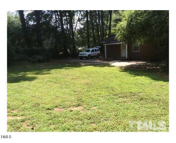 4324 Woodlawn Drive, Raleigh, NC 27616