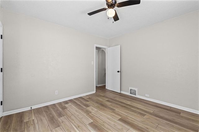 3011 N 69th Street, Kansas City, KS 66109