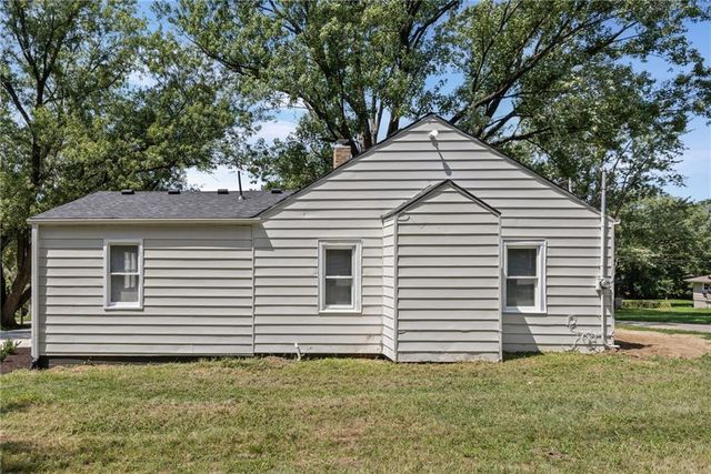 3011 N 69th Street, Kansas City, KS 66109