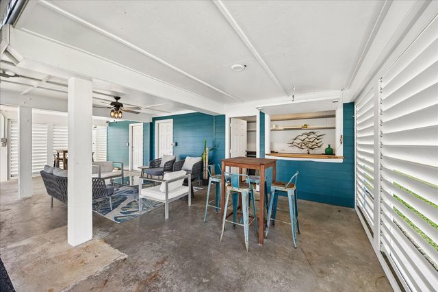 21915 Guadalupe Drive, Galveston, TX 77554