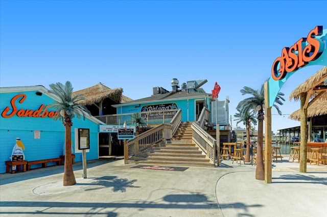 21915 Guadalupe Drive, Galveston, TX 77554