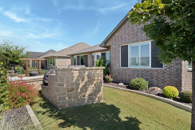 9720 Silver Rock Way, Denton, TX 76207