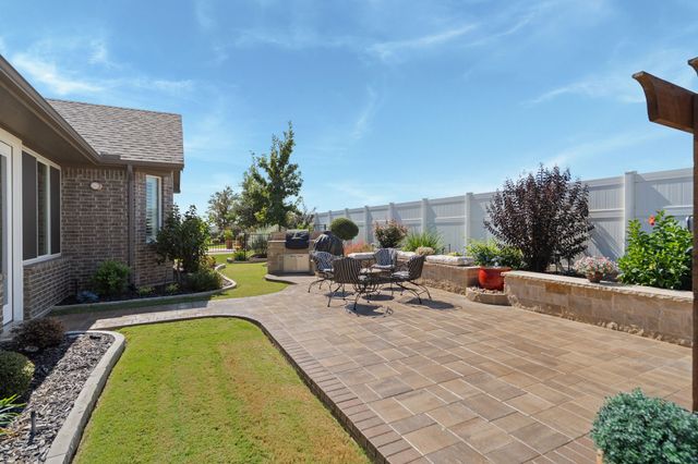 9720 Silver Rock Way, Denton, TX 76207