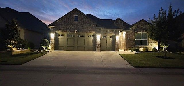 9720 Silver Rock Way, Denton, TX 76207