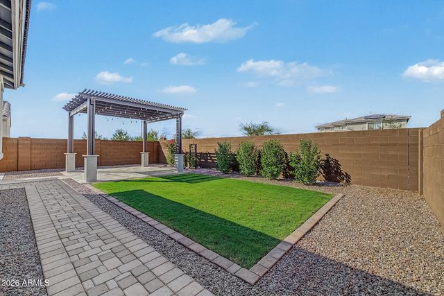 9022 W GEORGIA Avenue, Glendale, AZ 85305
