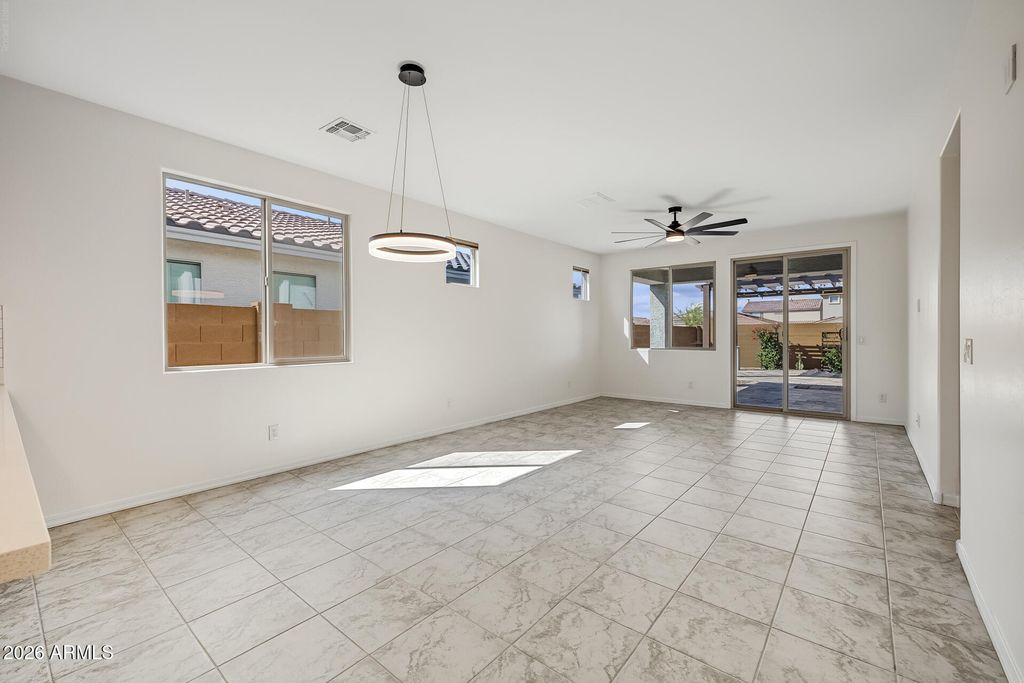 9022 W GEORGIA Avenue, Glendale, AZ 85305 — photo 5