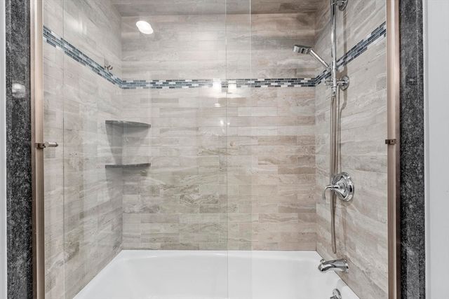 97 Hartwell Rd, Bedford, MA 01730