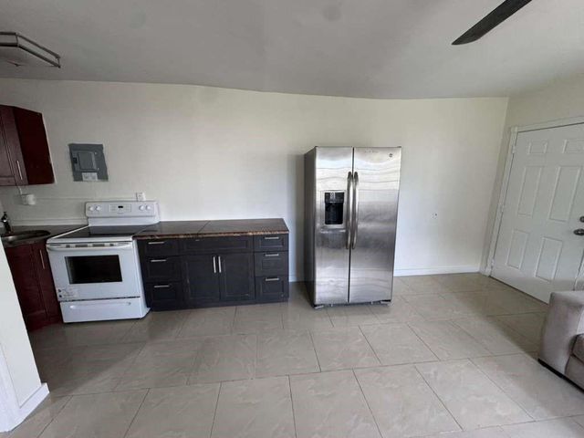 1042 Foster Road, Hallandale Beach, FL 33009