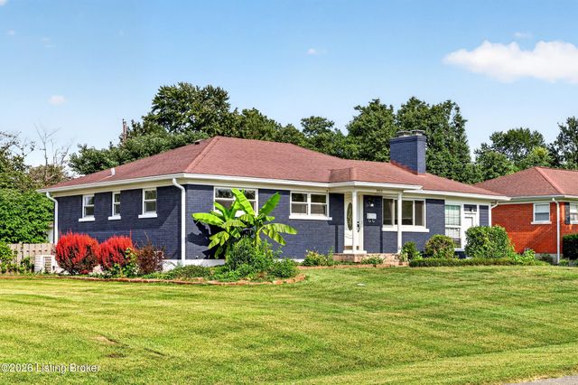 8303 Smithton Rd, Louisville, KY 40219