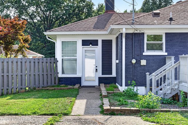 8303 Smithton Rd, Louisville, KY 40219