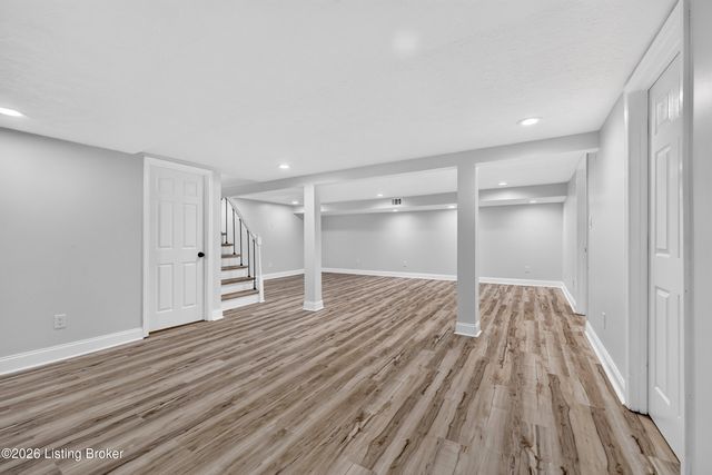 8303 Smithton Rd, Louisville, KY 40219