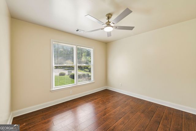 6608 Windbrook Way, Flowery Branch, GA 30542