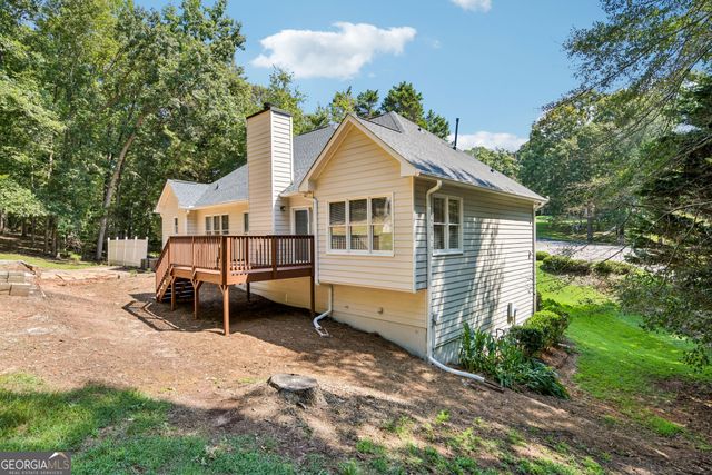 6608 Windbrook Way, Flowery Branch, GA 30542