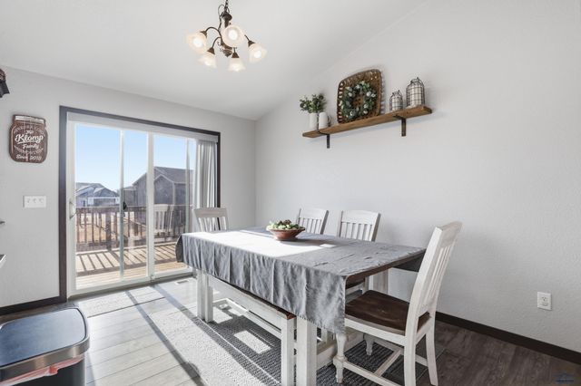 565 ANTIETAM DR, Box Elder, SD 57719