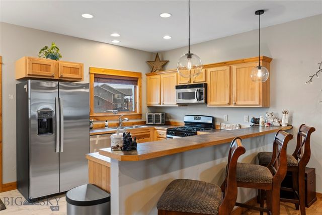 201 E Magnolia Drive, Belgrade, MT 59714