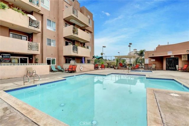 450 E 4th Street 334, Santa Ana, CA 92701