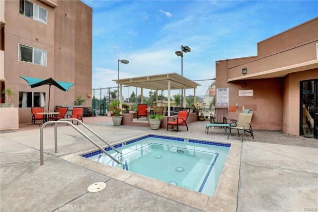 450 E 4th Street 334, Santa Ana, CA 92701