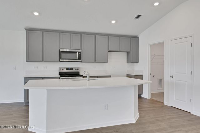 14343 FIREBIRD Drive, Jacksonville, FL 32234