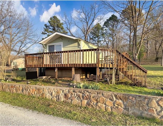 29822 McGinnis Road, Edwards, MO 65326