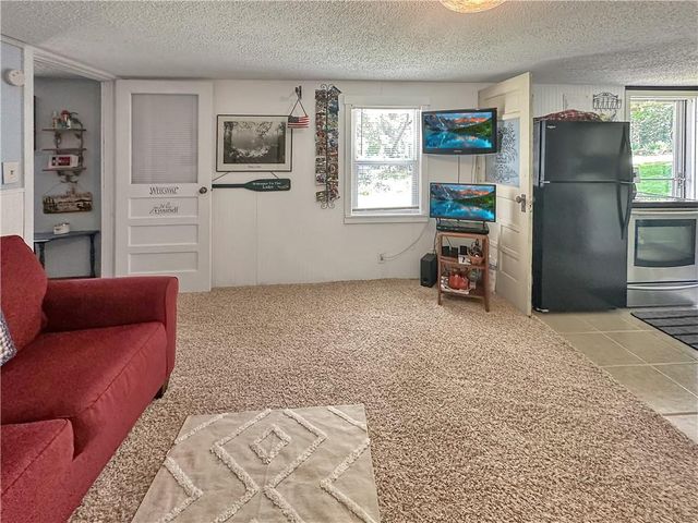 29822 McGinnis Road, Edwards, MO 65326