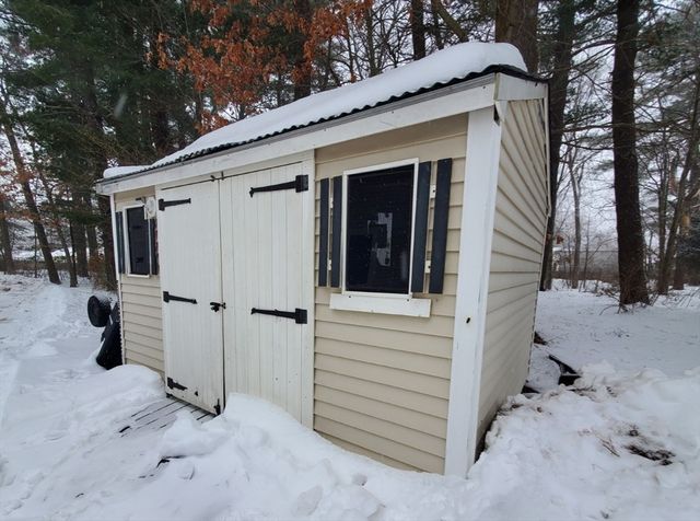 725 Auburn St, Whitman, MA 02382