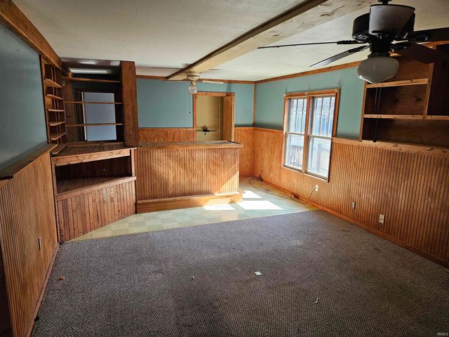 108 E Eberwine Avenue, Vincennes, IN 47591