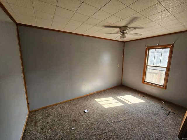 108 E Eberwine Avenue, Vincennes, IN 47591