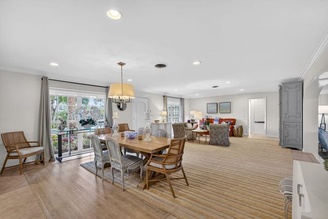 291 Country Club Drive, Tequesta, FL 33469