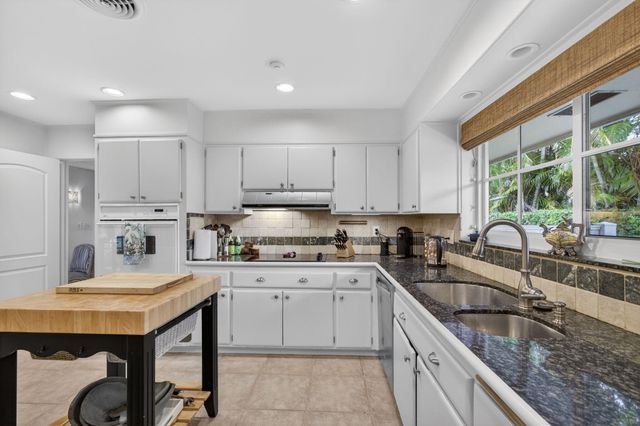 291 Country Club Drive, Tequesta, FL 33469