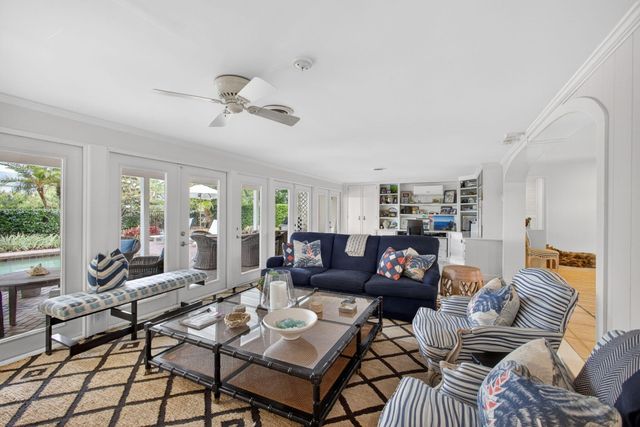 291 Country Club Drive, Tequesta, FL 33469