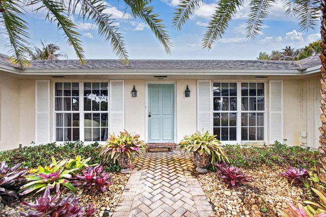 291 Country Club Drive, Tequesta, FL 33469