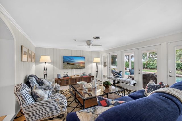 291 Country Club Drive, Tequesta, FL 33469