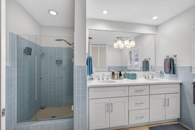 291 Country Club Drive, Tequesta, FL 33469