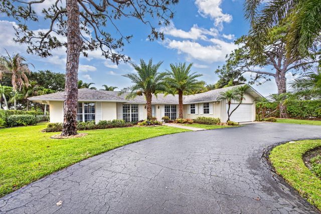 291 Country Club Drive, Tequesta, FL 33469