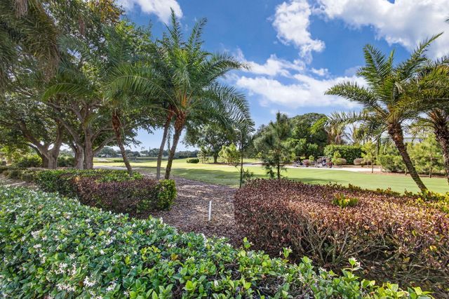 291 Country Club Drive, Tequesta, FL 33469