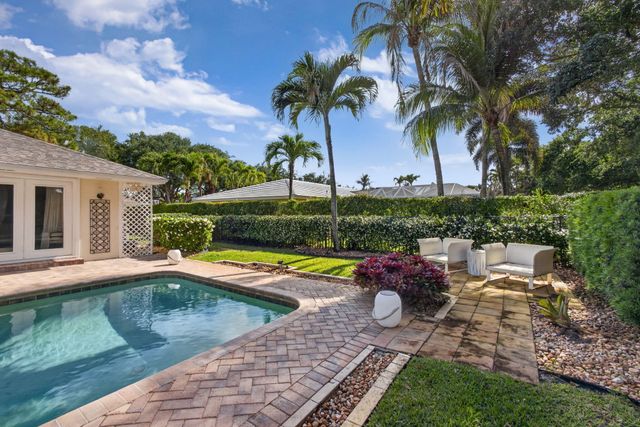 291 Country Club Drive, Tequesta, FL 33469