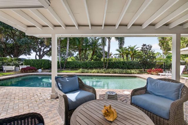 291 Country Club Drive, Tequesta, FL 33469