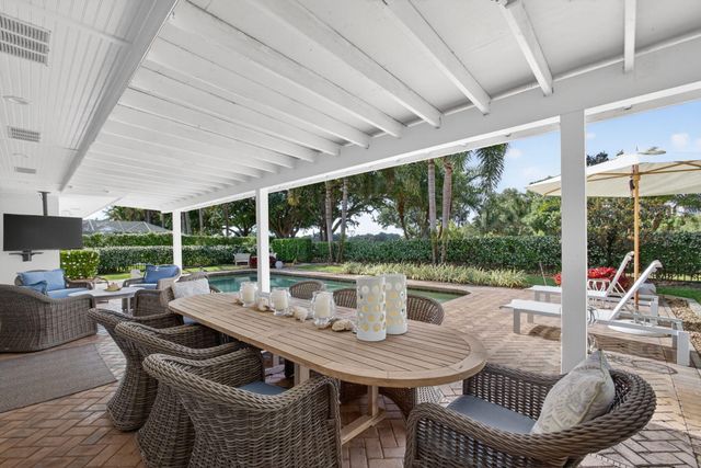 291 Country Club Drive, Tequesta, FL 33469