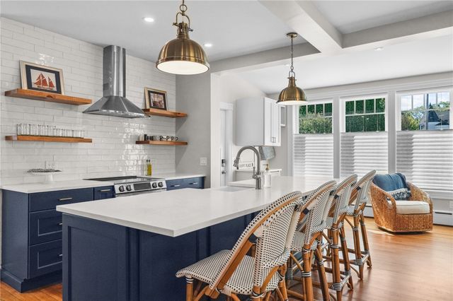 7 Atlantic Street, Newport, RI 02840