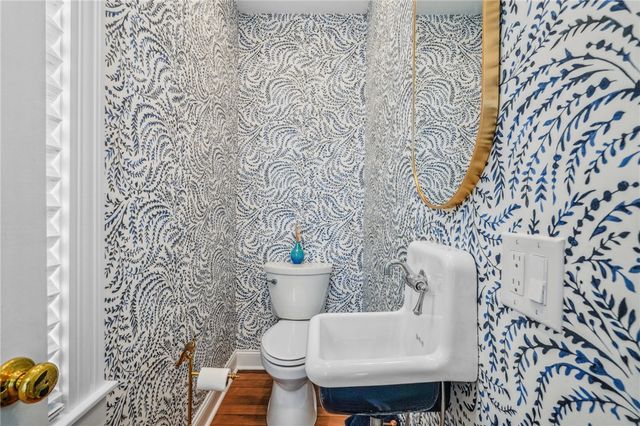 7 Atlantic Street, Newport, RI 02840