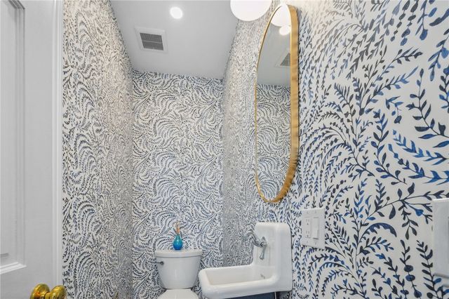 7 Atlantic Street, Newport, RI 02840