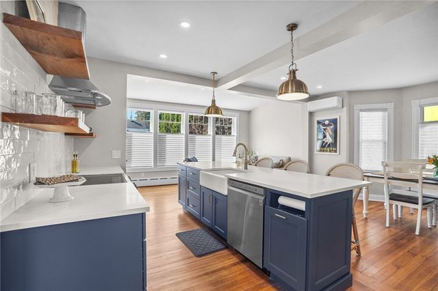 7 Atlantic Street, Newport, RI 02840