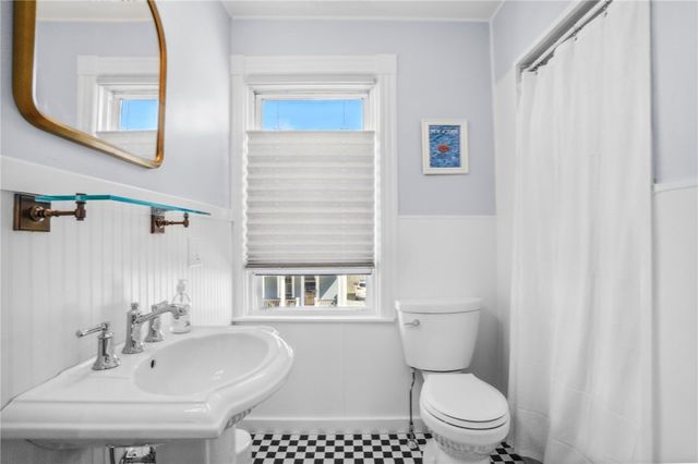 7 Atlantic Street, Newport, RI 02840