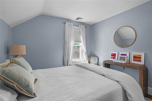 7 Atlantic Street, Newport, RI 02840