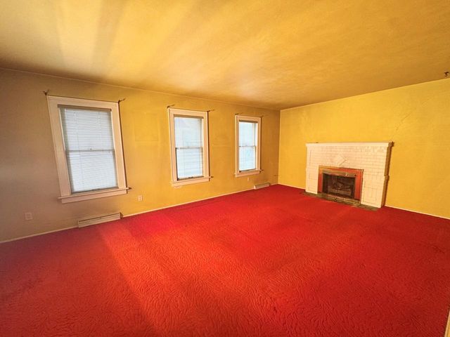7924 40th AVENUE, Kenosha, WI 53142