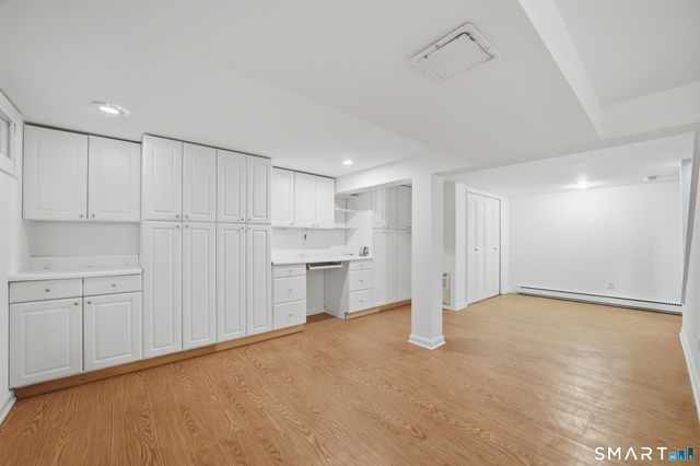 156 West Haviland Lane, Stamford, CT 06903