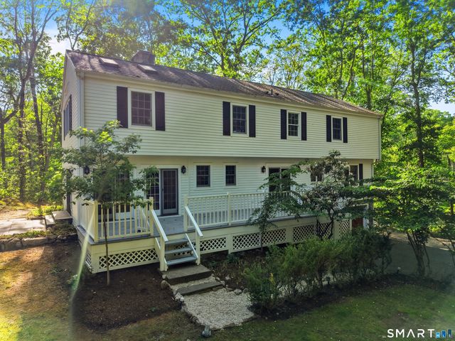 156 West Haviland Lane, Stamford, CT 06903