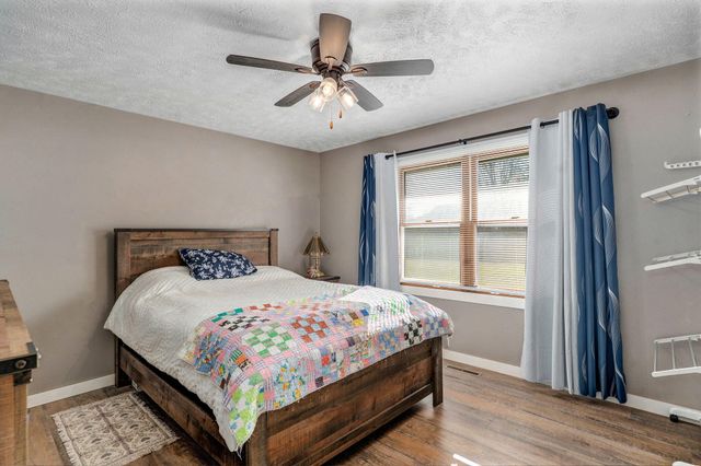 4226 W La Casa Street, Springfield, MO 65802